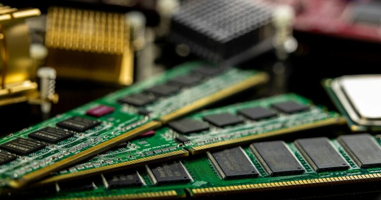 Home - RAM memory chips RAM memory chips - automazioni aziendali